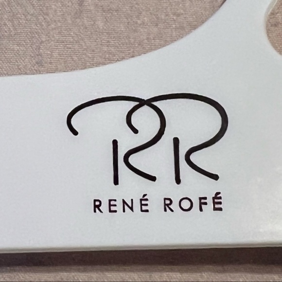 💚 New! Two pack sports bras size small - Picture 4 of 6